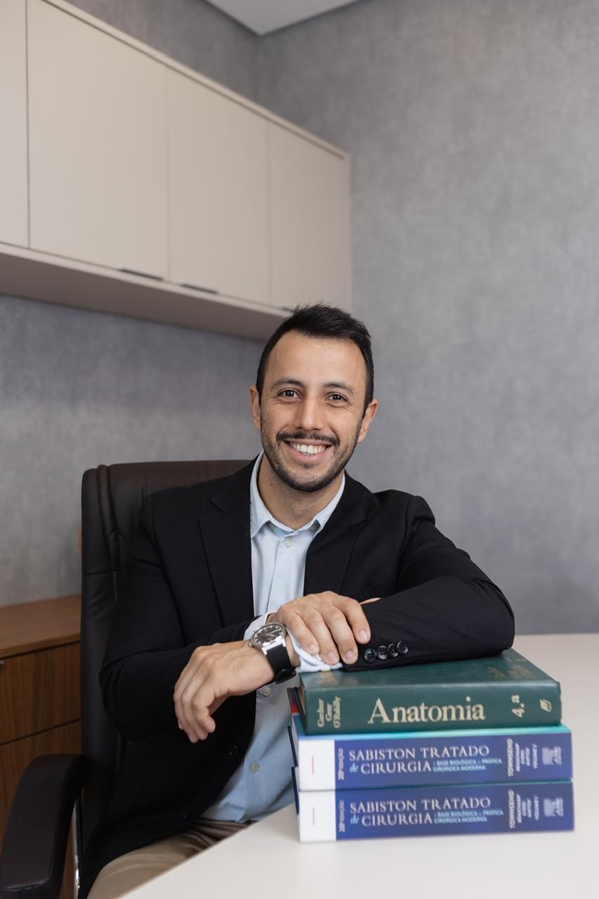 Dr. Rafael Nora Resende
